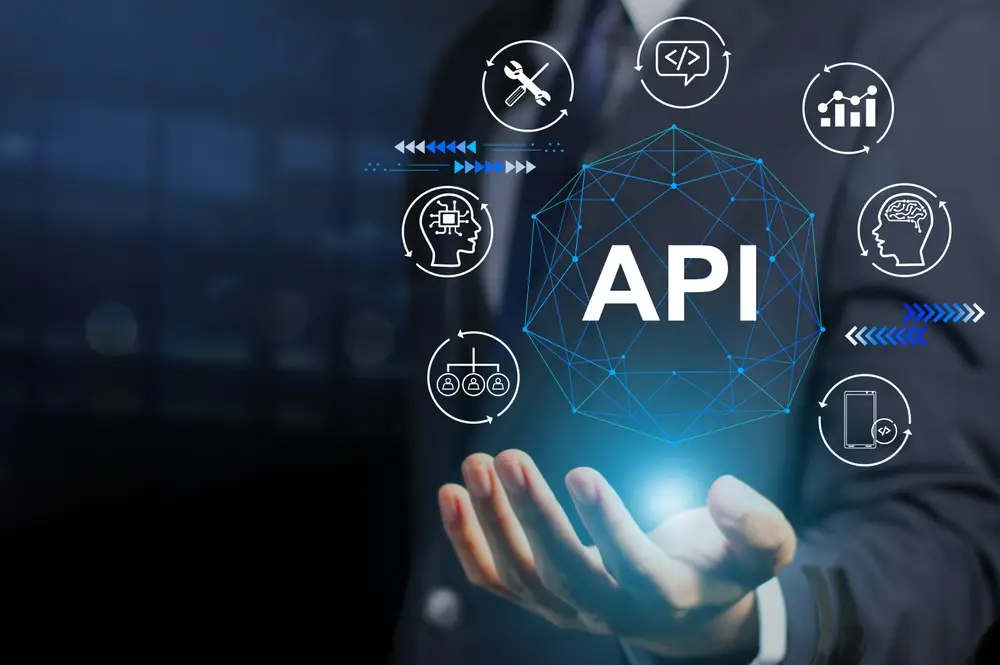 API連携とは何か？メリット・実施の流れ・リスクを詳しく紹介！